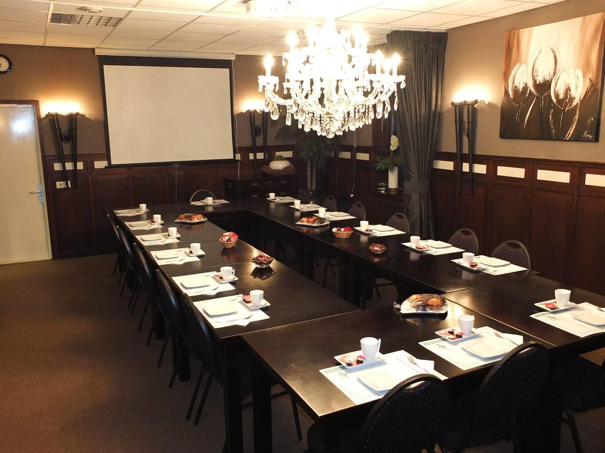 Hotel Restaurant Roerdalen Posterholt Екстериор снимка